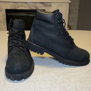 Timberland Dark black Nubuck Sude Boots.  Size 6.5